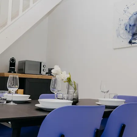 Nice2be Violet - Zentrum Apartment Augsburg