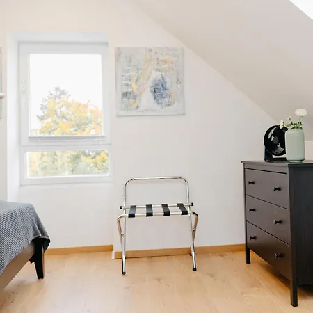 Nice2be Violet - Zentrum * Augsburg
