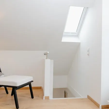 Nice2be Violet - Zentrum Apartment *